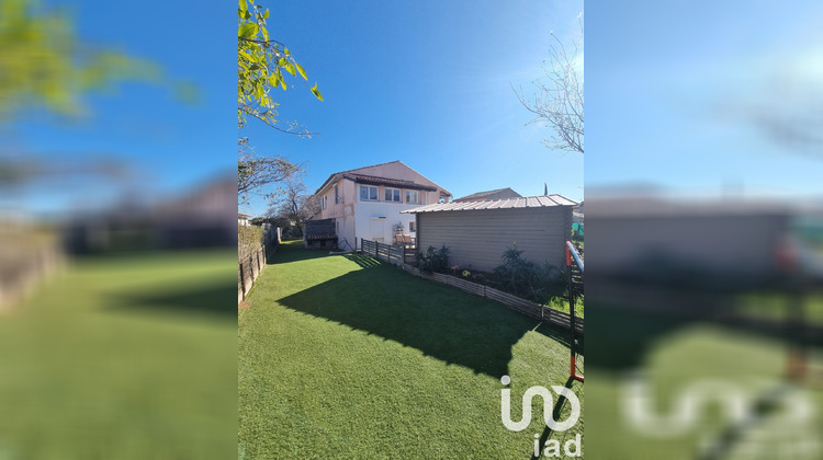 Ma-Cabane - Vente Maison Cuers, 162 m²