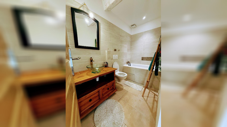 Ma-Cabane - Vente Maison Cuers, 111 m²