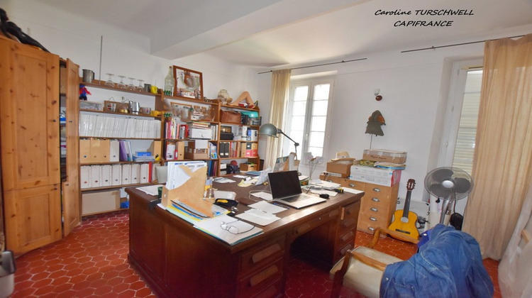 Ma-Cabane - Vente Maison CUERS, 211 m²