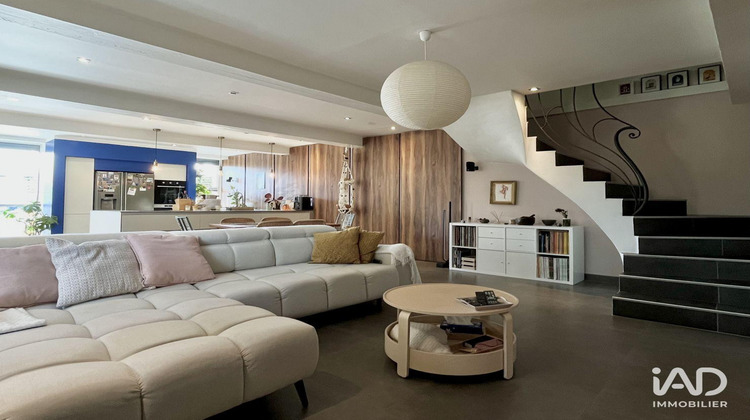 Ma-Cabane - Vente Maison Cuers, 111 m²