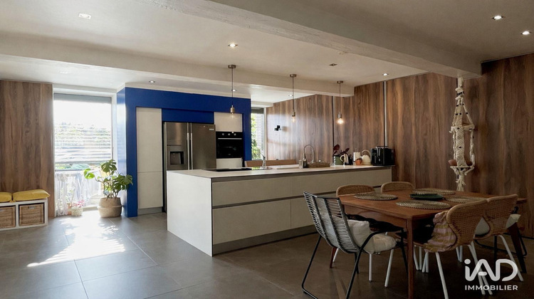 Ma-Cabane - Vente Maison Cuers, 111 m²