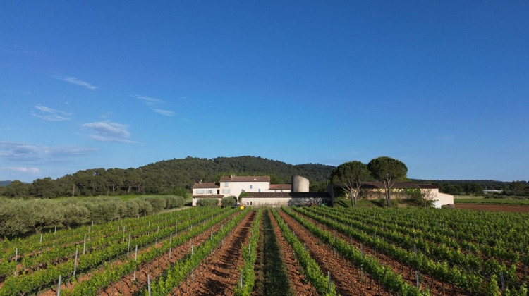 Ma-Cabane - Vente Maison CUERS, 600 m²
