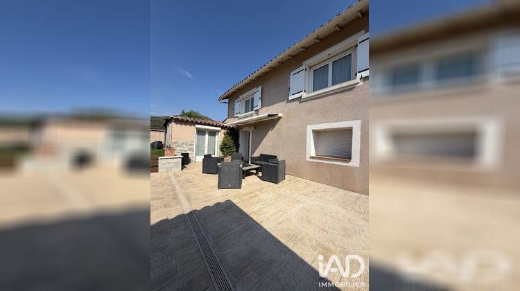 Ma-Cabane - Vente Maison Cuers, 168 m²