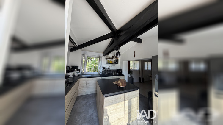 Ma-Cabane - Vente Maison Cuers, 168 m²