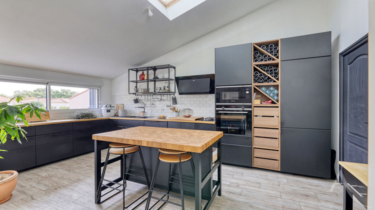 Ma-Cabane - Vente Maison CUGAND, 145 m²