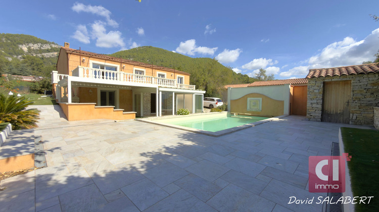 Ma-Cabane - Vente Maison CUGES-LES-PINS, 163 m²