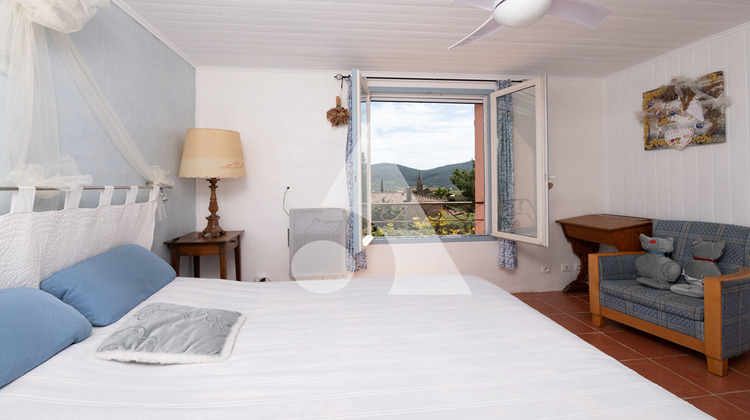 Ma-Cabane - Vente Maison CUGES-LES-PINS, 180 m²