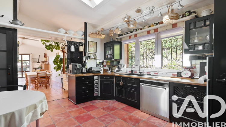 Ma-Cabane - Vente Maison Cuges les Pins, 180 m²