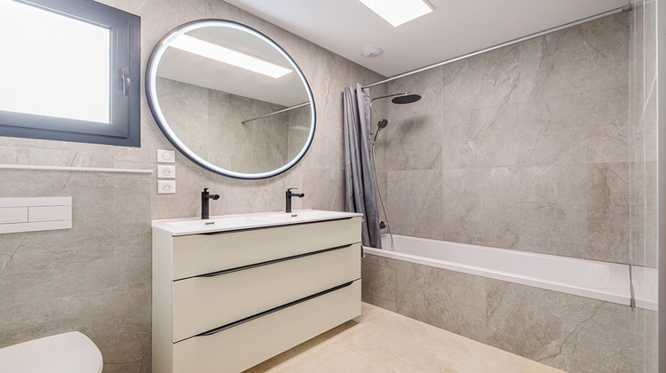 Ma-Cabane - Vente Maison CUGNAUX, 124 m²