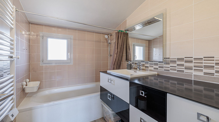 Ma-Cabane - Vente Maison CUGNAUX, 61 m²