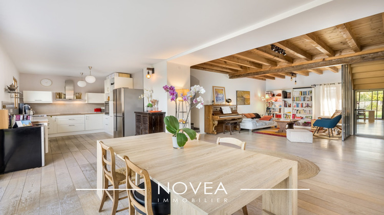 Ma-Cabane - Vente Maison Curis-au-Mont-d'Or, 121 m²