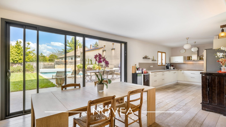 Ma-Cabane - Vente Maison Curis-au-Mont-d'Or, 131 m²