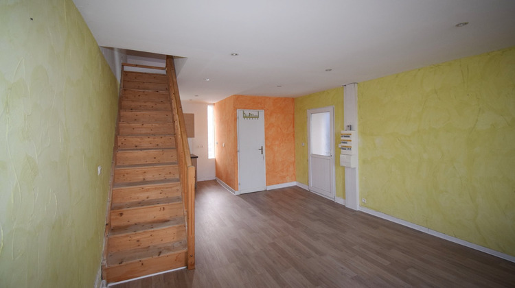 Ma-Cabane - Vente Maison CUSSET, 34 m²