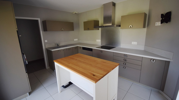 Ma-Cabane - Vente Maison CUSSET, 137 m²