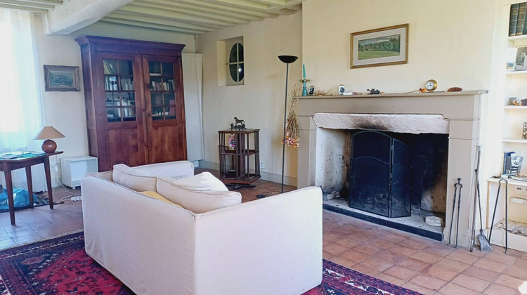 Ma-Cabane - Vente Maison CUTS, 243 m²