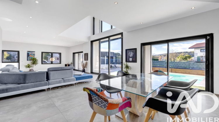 Ma-Cabane - Vente Maison Cuvat, 322 m²
