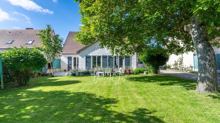 Ma-Cabane - Vente Maison Dammartin-en-Serve, 140 m²