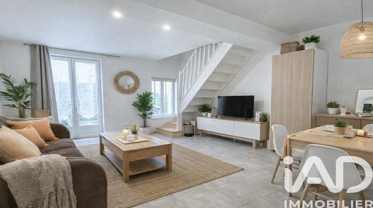 Ma-Cabane - Vente Maison Dammartin-sur-Tigeaux, 66 m²
