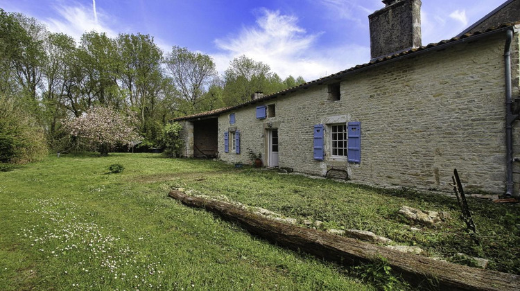 Ma-Cabane - Vente Maison DAMPIERRE SUR BOUTONNE, 96 m²