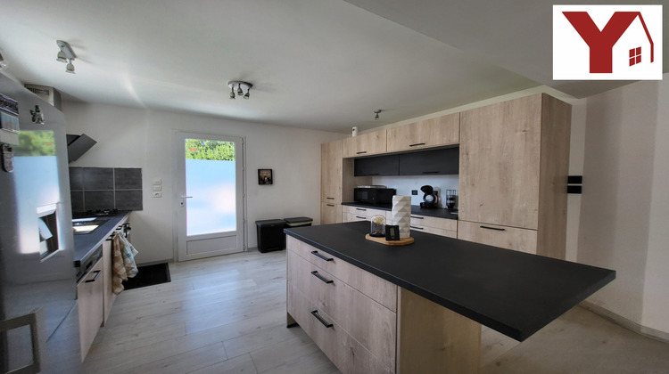 Ma-Cabane - Vente Maison Dampierre-sur-Boutonne, 77 m²