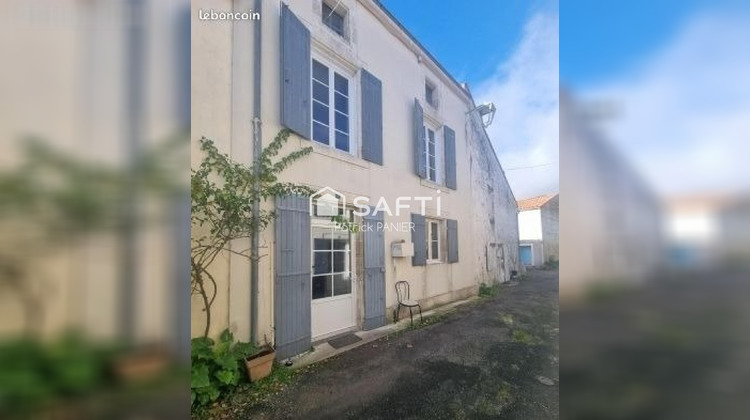 Ma-Cabane - Vente Maison Dampierre-sur-Boutonne, 64 m²