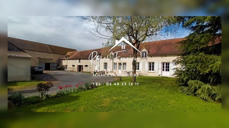 Ma-Cabane - Vente Maison Dangé-Saint-Romain, 239 m²