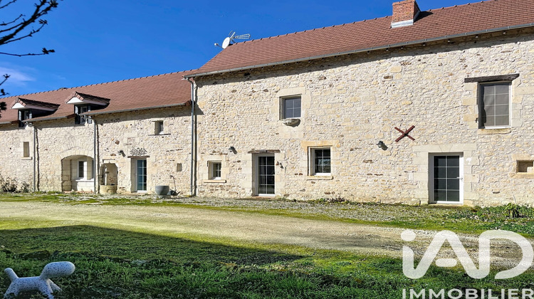 Ma-Cabane - Vente Maison Dangé-Saint-Romain, 257 m²