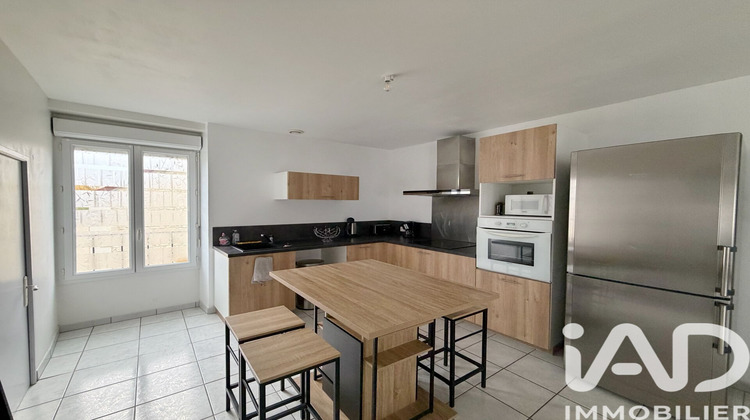 Ma-Cabane - Vente Maison Dangé-Saint-Romain, 99 m²