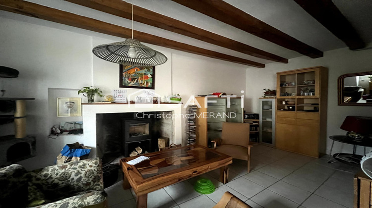 Ma-Cabane - Vente Maison Dange-Saint-Romain, 221 m²