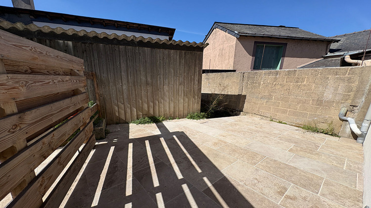 Ma-Cabane - Vente Maison DAON, 111 m²