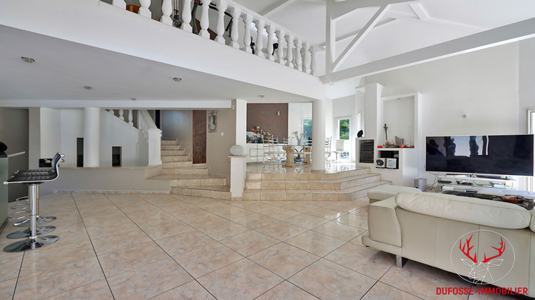 Ma-Cabane - Vente Maison DARDILLY, 200 m²