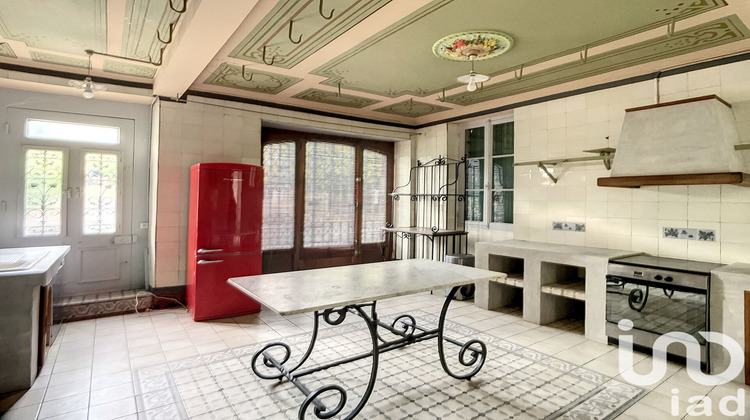 Ma-Cabane - Vente Maison Dausse, 225 m²