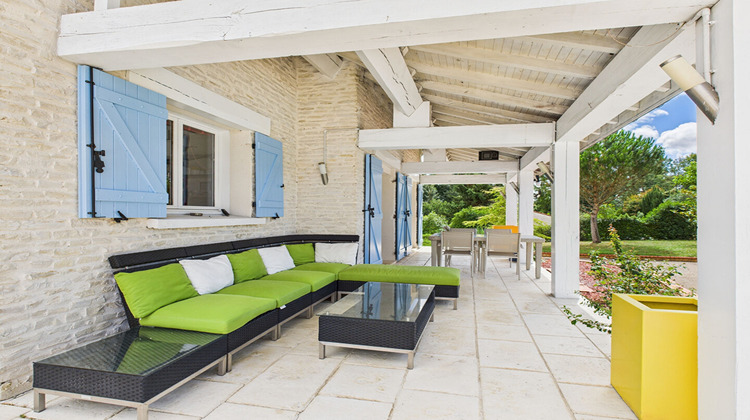 Ma-Cabane - Vente Maison DAVAYAT, 220 m²