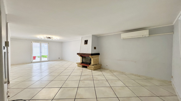 Ma-Cabane - Vente Maison Décines-Charpieu, 105 m²