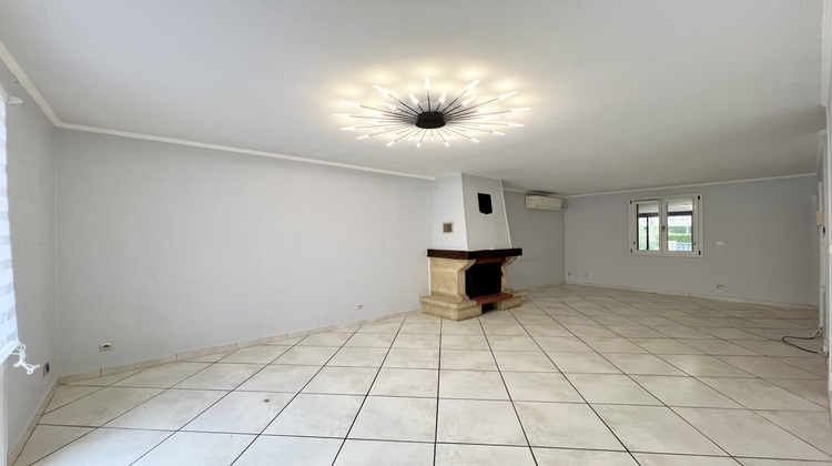 Ma-Cabane - Vente Maison Décines-Charpieu, 105 m²