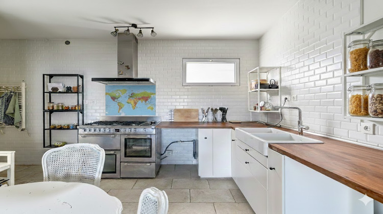 Ma-Cabane - Vente Maison DECINES-CHARPIEU, 100 m²