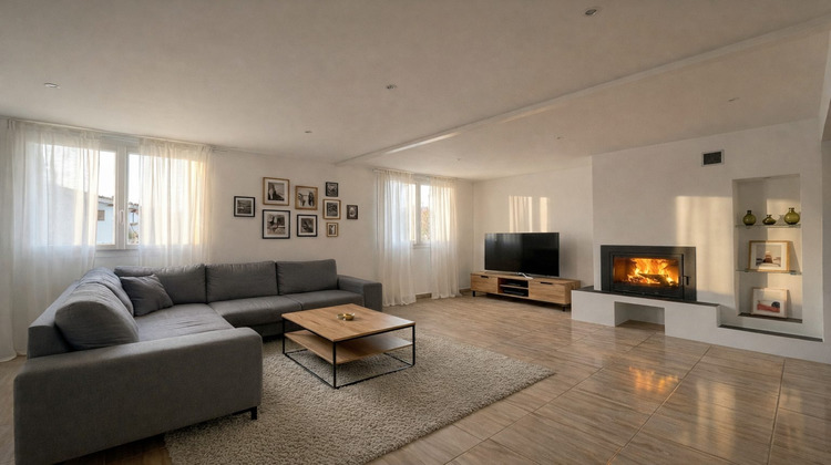 Ma-Cabane - Vente Maison Décines-Charpieu, 269 m²