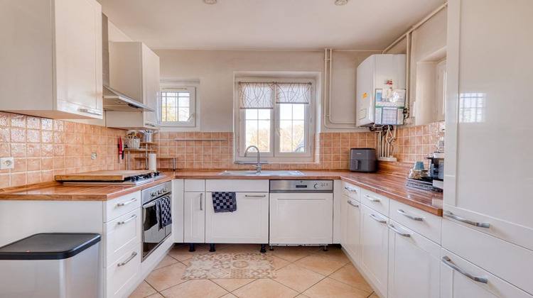 Ma-Cabane - Vente Maison DECINES CHARPIEU, 94 m²