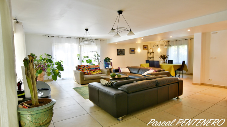 Ma-Cabane - Vente Maison DECINES CHARPIEU, 159 m²