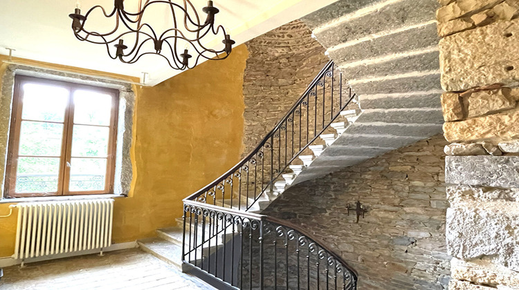 Ma-Cabane - Vente Maison DECINES-CHARPIEU, 570 m²