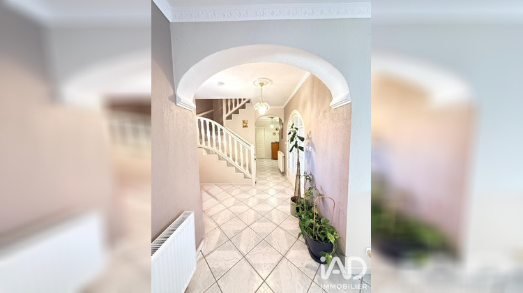 Ma-Cabane - Vente Maison Décines-Charpieu, 130 m²