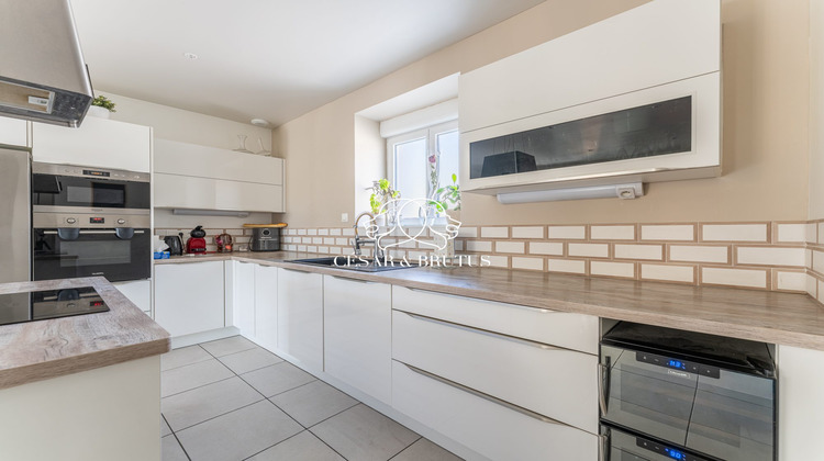 Ma-Cabane - Vente Maison Décines-Charpieu, 142 m²