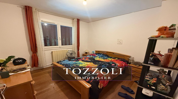 Ma-Cabane - Vente Maison DECINES-CHARPIEU, 85 m²