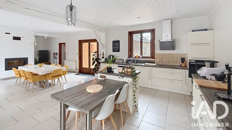 Ma-Cabane - Vente Maison Démuin, 211 m²