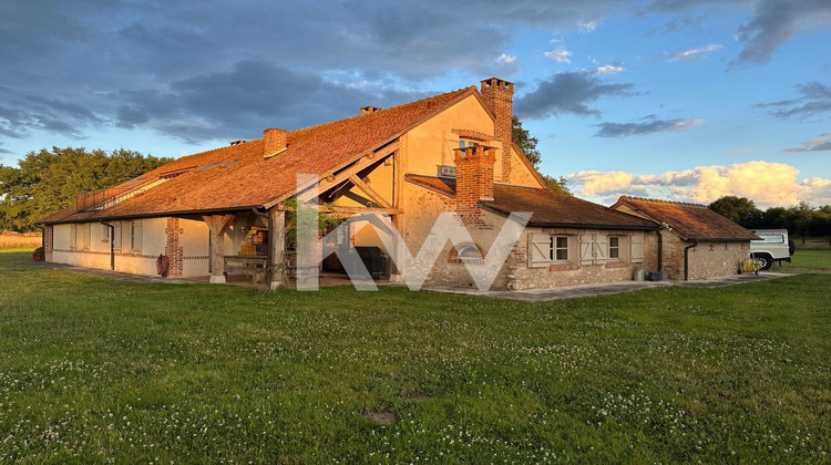 Ma-Cabane - Vente Maison Dhuizon, 234 m²