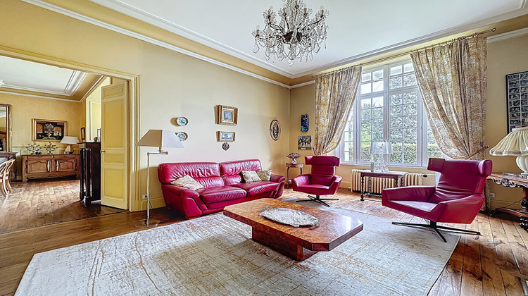 Ma-Cabane - Vente Maison DINAN, 252 m²