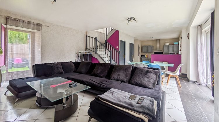 Ma-Cabane - Vente Maison DINGE, 95 m²