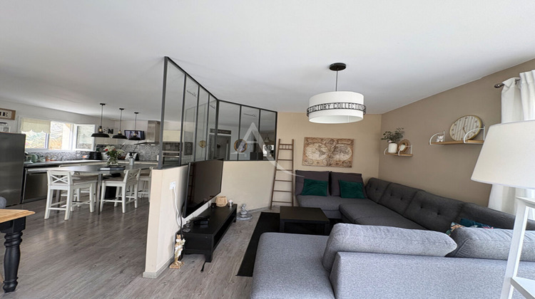 Ma-Cabane - Vente Maison DISTRE, 110 m²