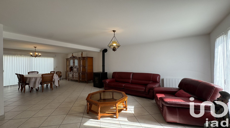 Ma-Cabane - Vente Maison Distré, 126 m²