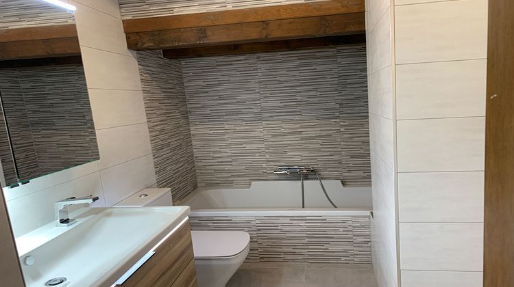 Ma-Cabane - Vente Maison DIVONNE-LES-BAINS, 232 m²